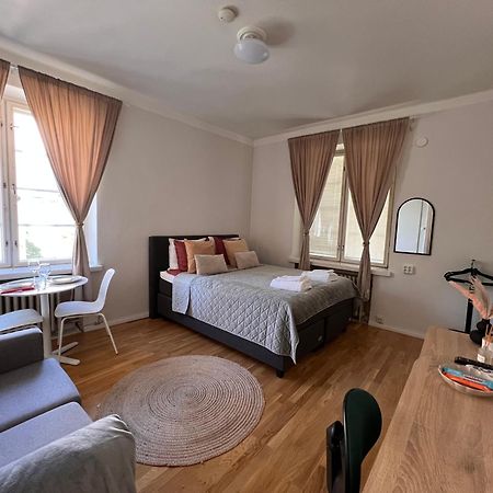 Your Chic Vibrant Airbnb Helsinki Buitenkant foto