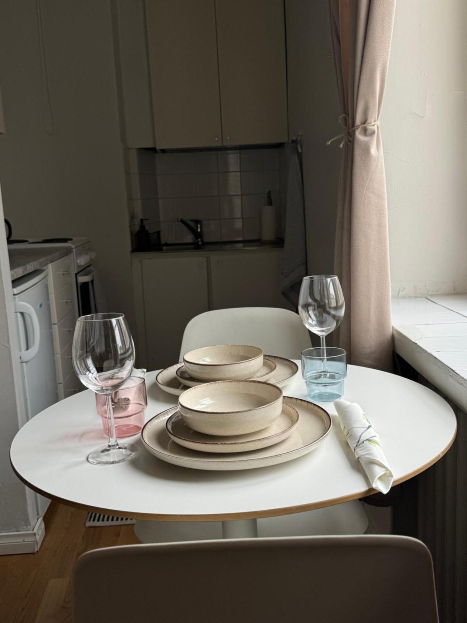 Your Chic Vibrant Airbnb Helsinki Buitenkant foto
