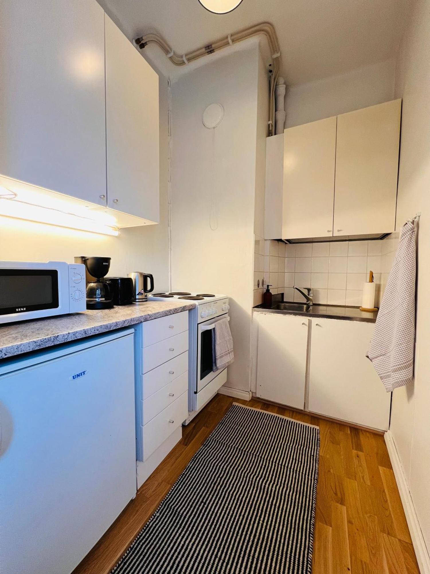 Your Chic Vibrant Airbnb Helsinki Buitenkant foto